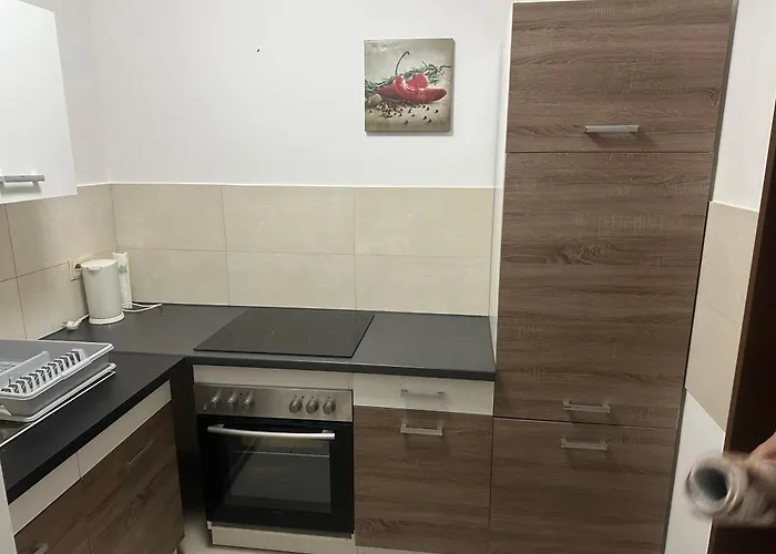 公寓 Aachen Schoene Mit Balkon